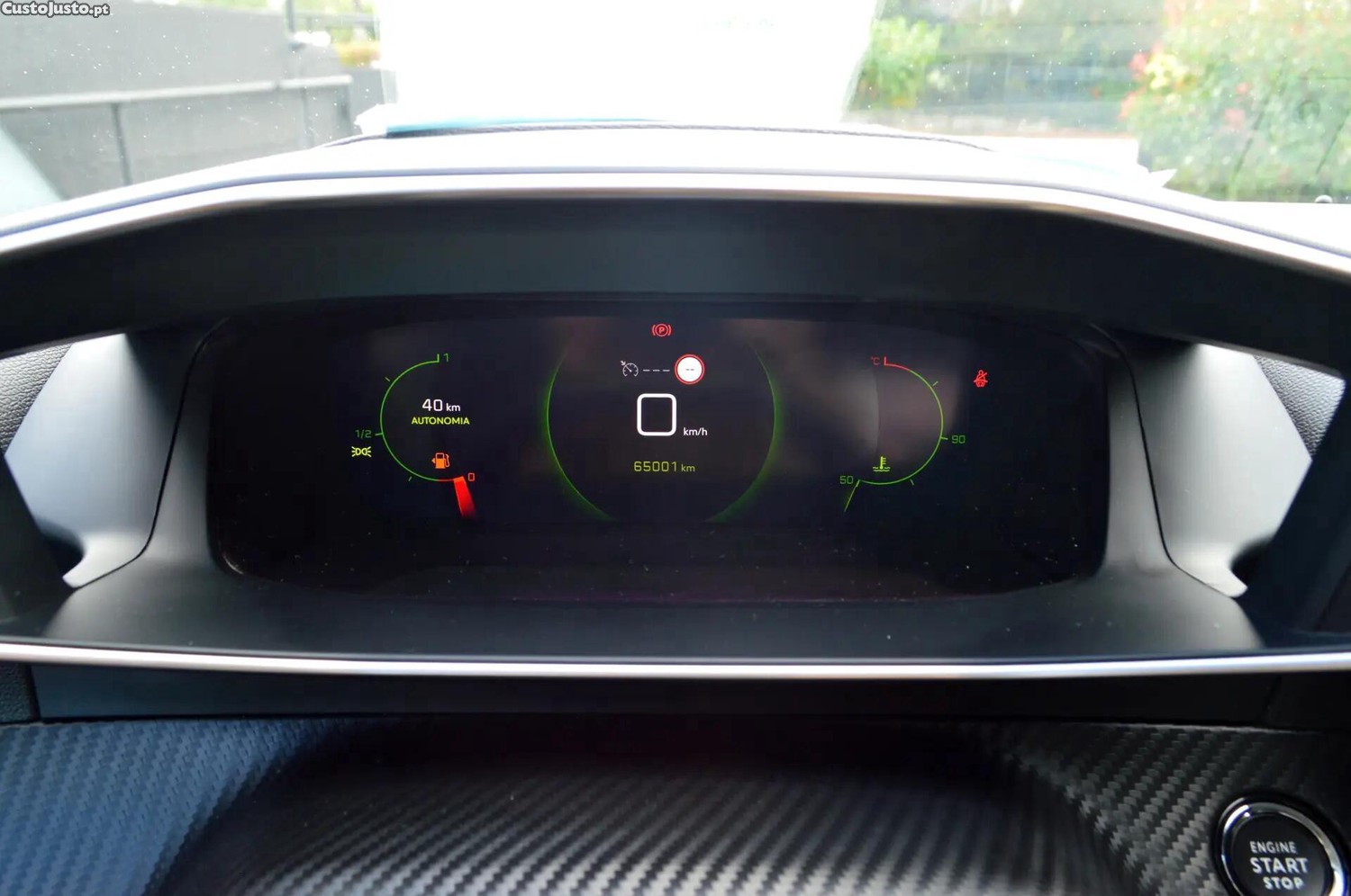 Peugeot 2008 1.5 BlueHDi Allure Pack — fotografia 10
