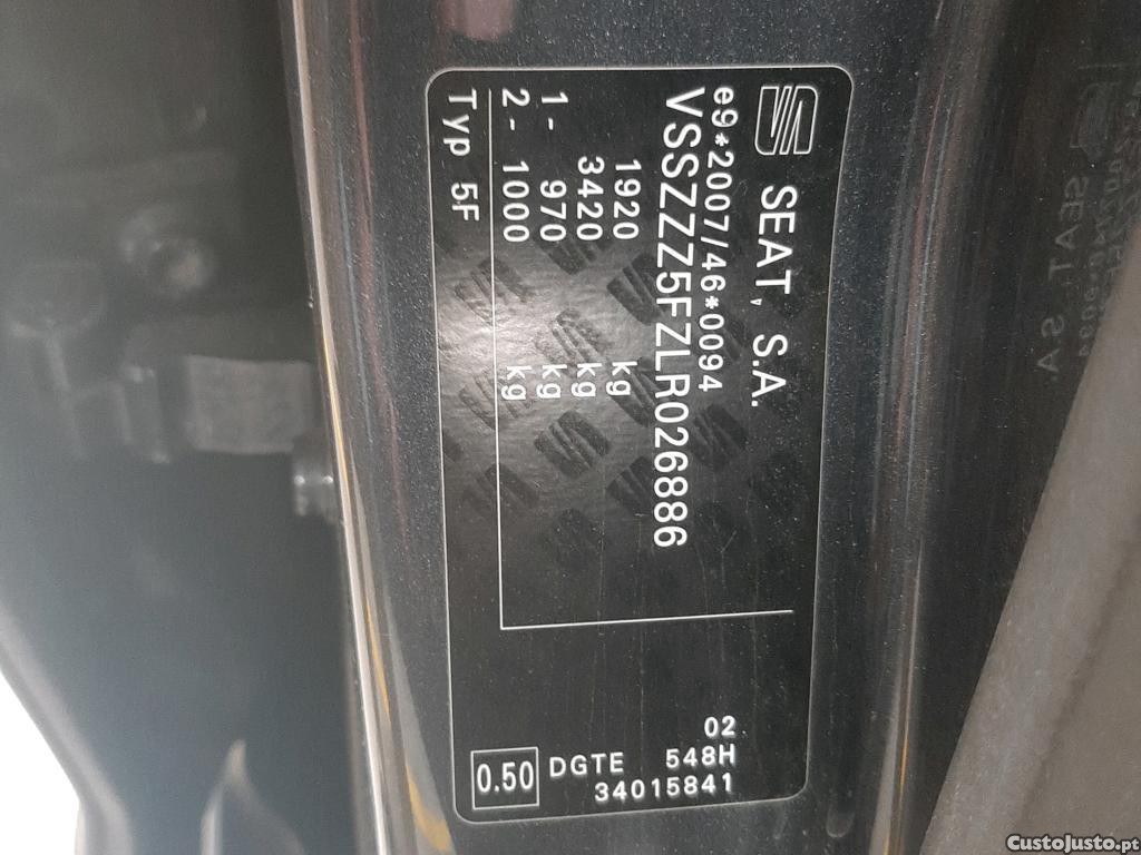 SEAT Leon ST 1.6 TDI Style 115cv — fotografia 9