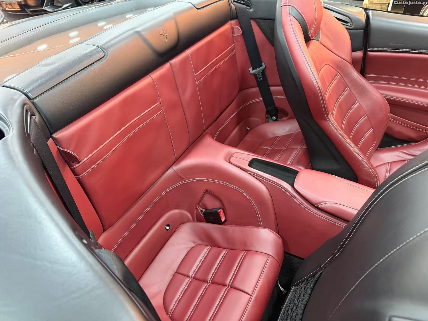 Ferrari California 3.9 V8 T — fotografia 2