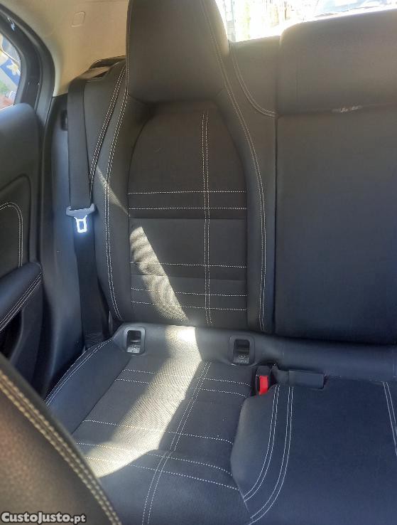 Mercedes-Benz A 180 180 Cdi — fotografia 4