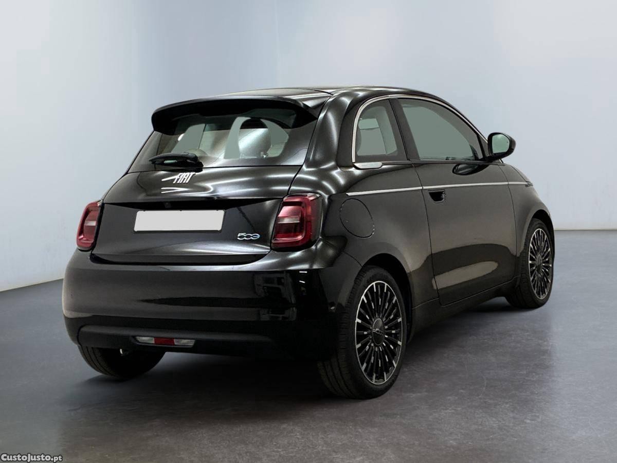 Fiat 500 e La Prima — fotografia 11