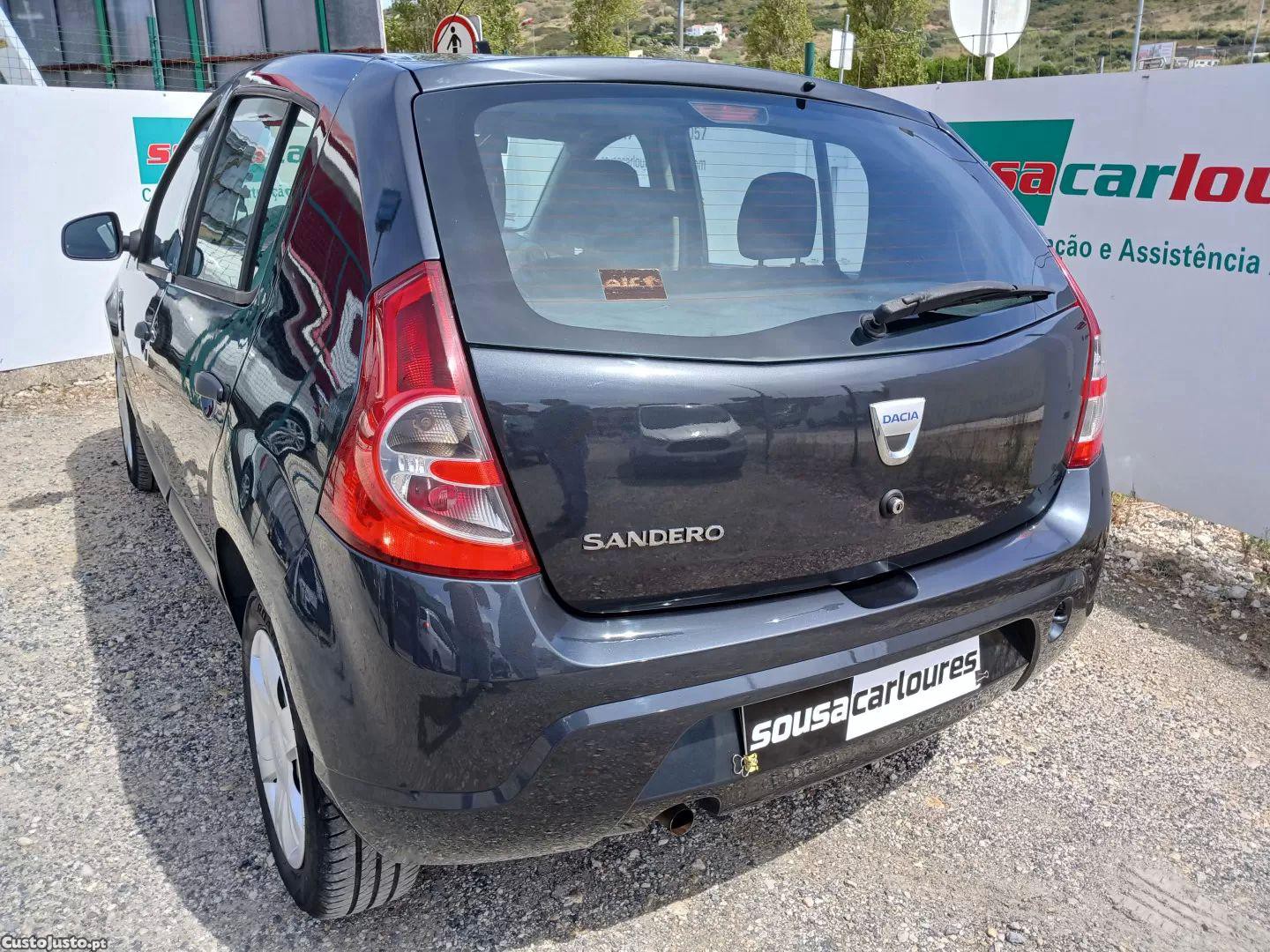 Dacia Sandero 1.2 16v confort — fotografia 10