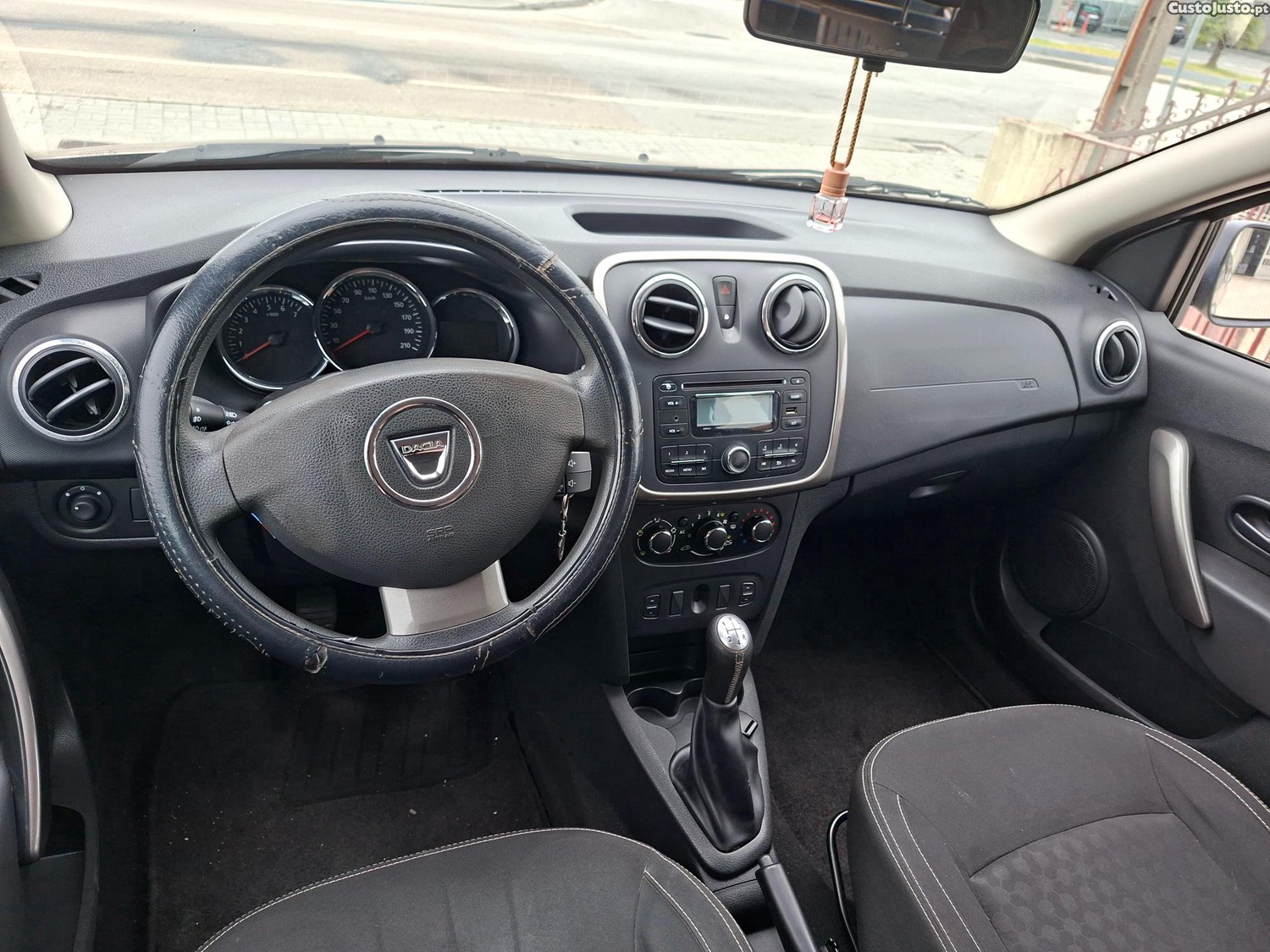 Dacia Logan MCV 0.9 TCe Pack — fotografia 7