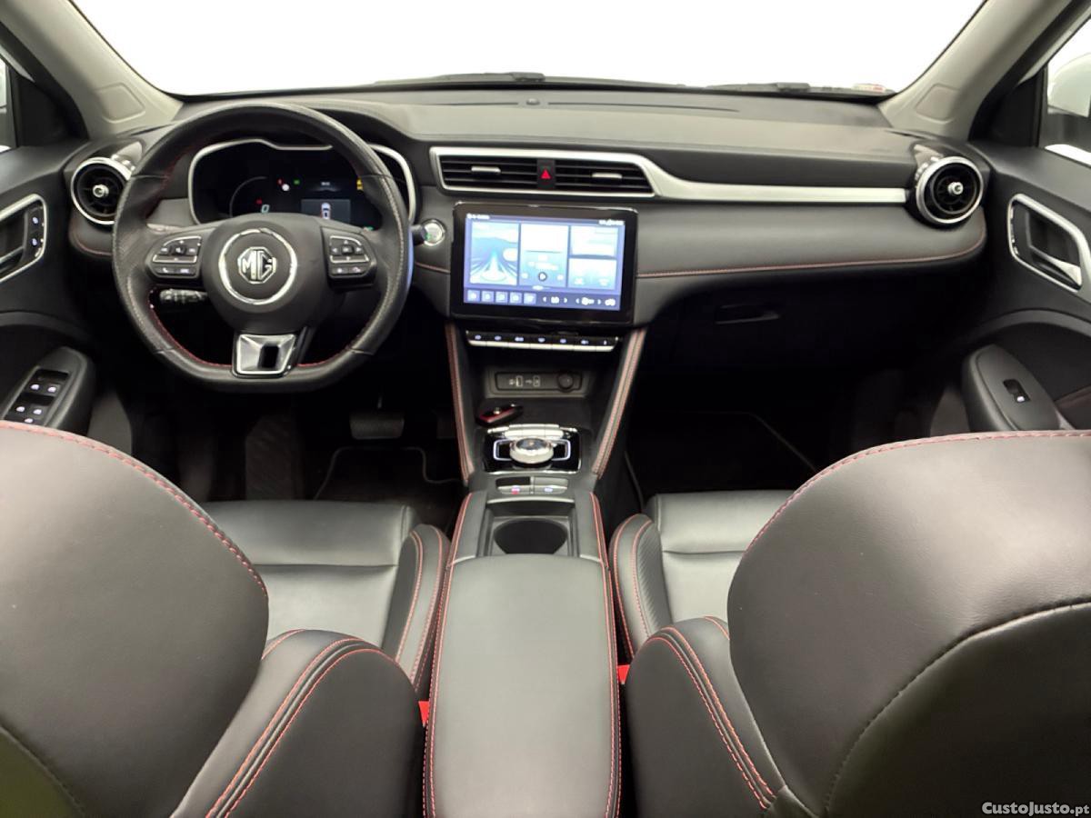 MG ZS 72.6 kWh Luxury — fotografia 9
