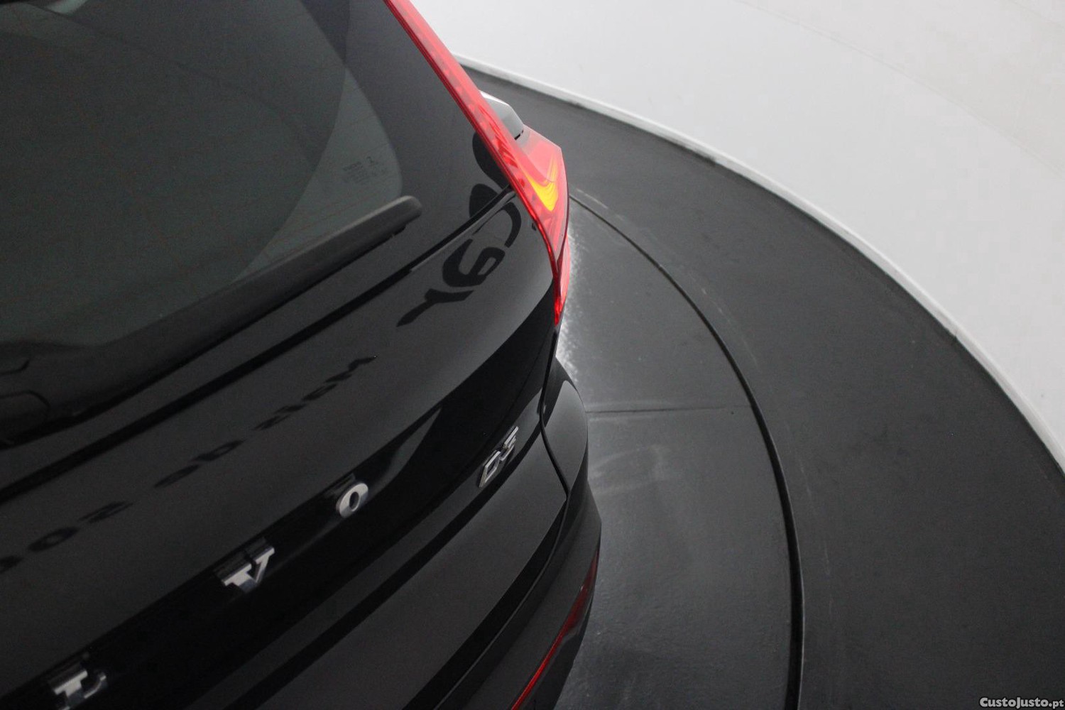 Volvo XC 40 D3 2.0 — fotografia 3