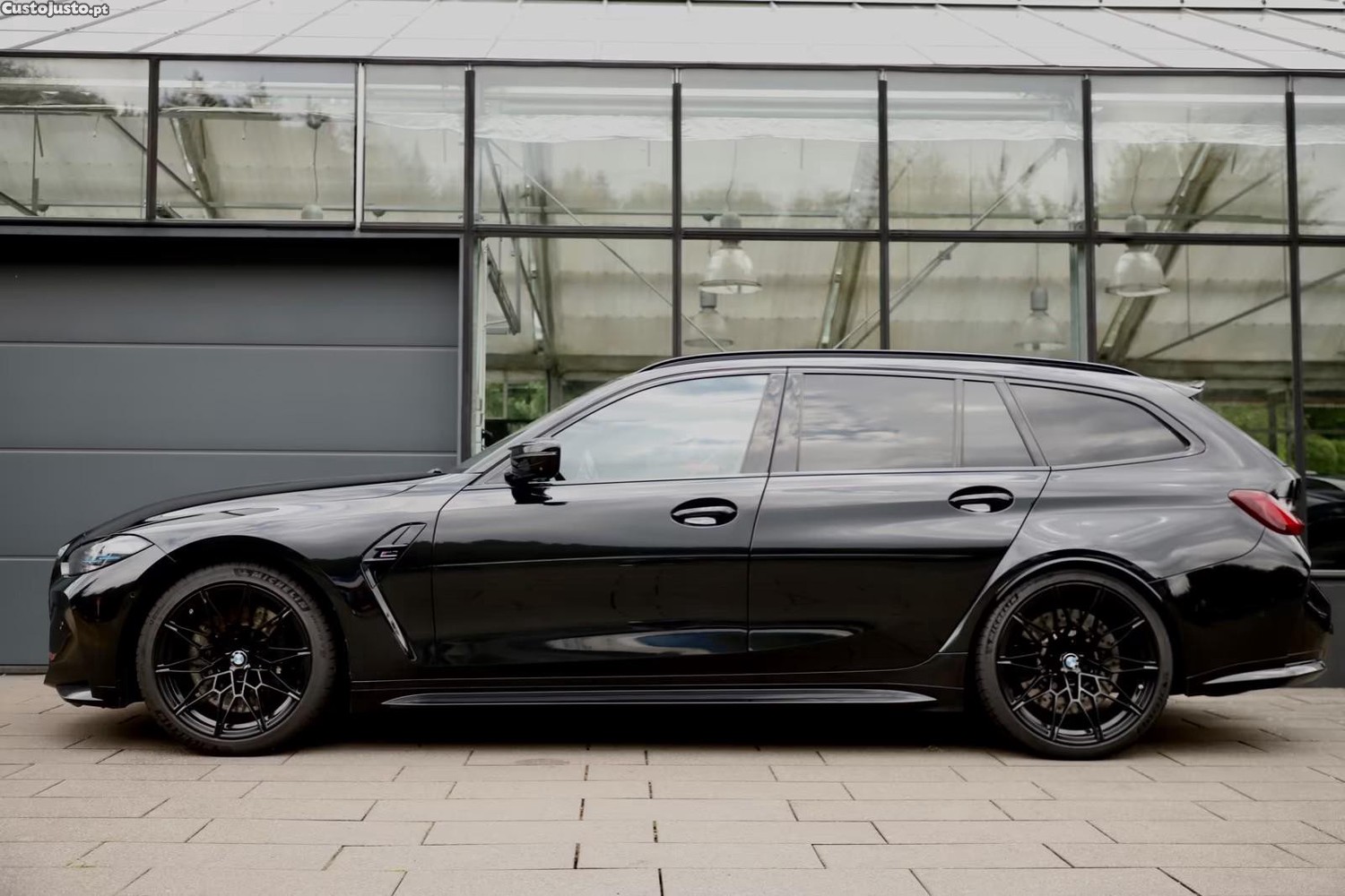 BMW M3 Touring Competition M xDrive — fotografia 22