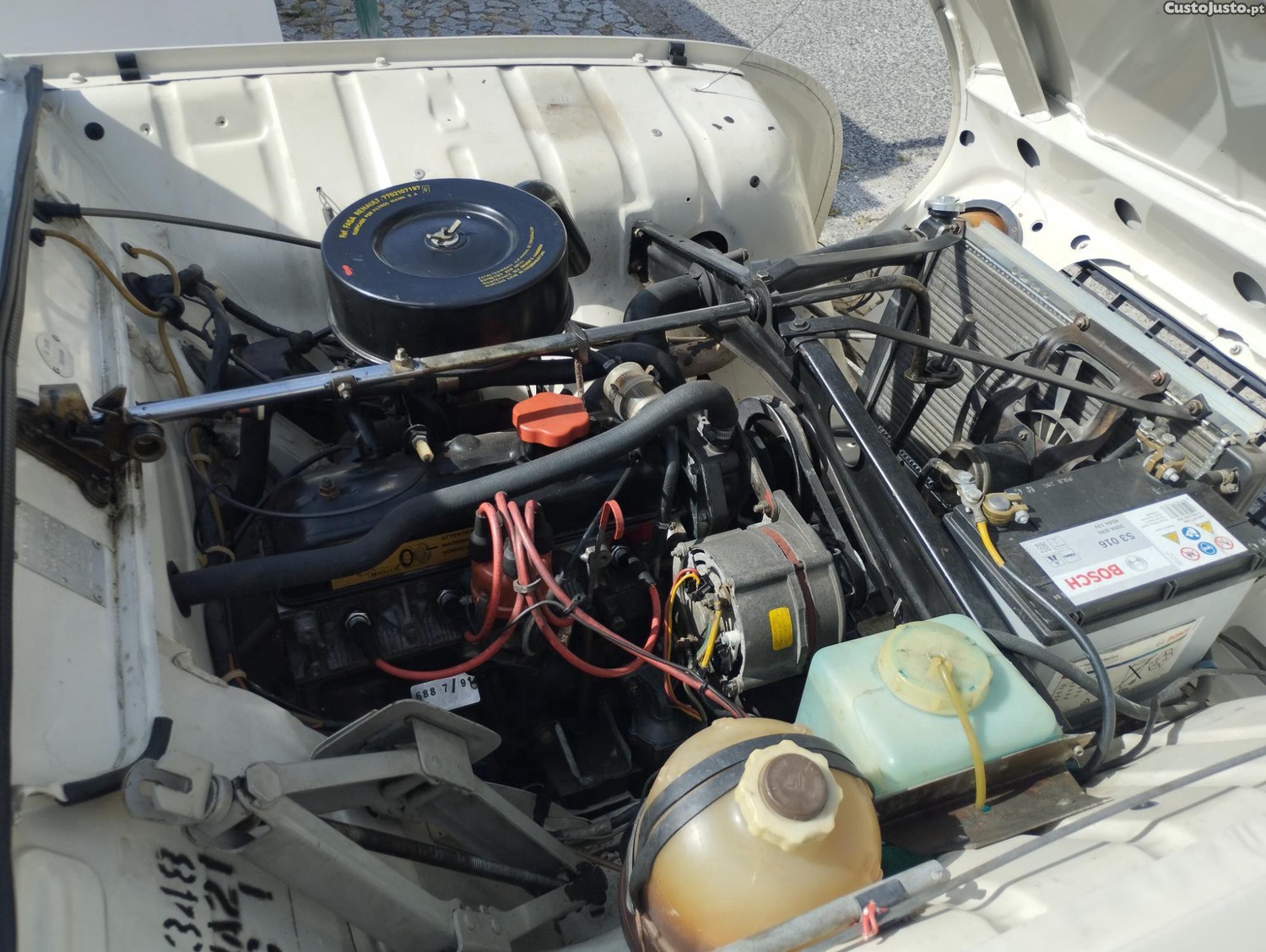 Renault 4 GTL — fotografia 4