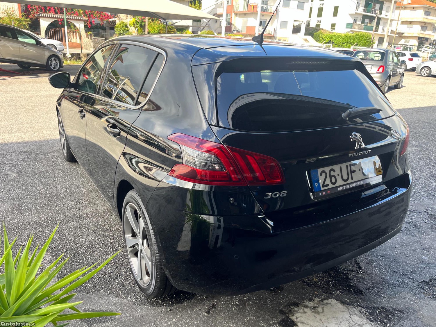 Peugeot 308 1.2 130 Allure — fotografia 16