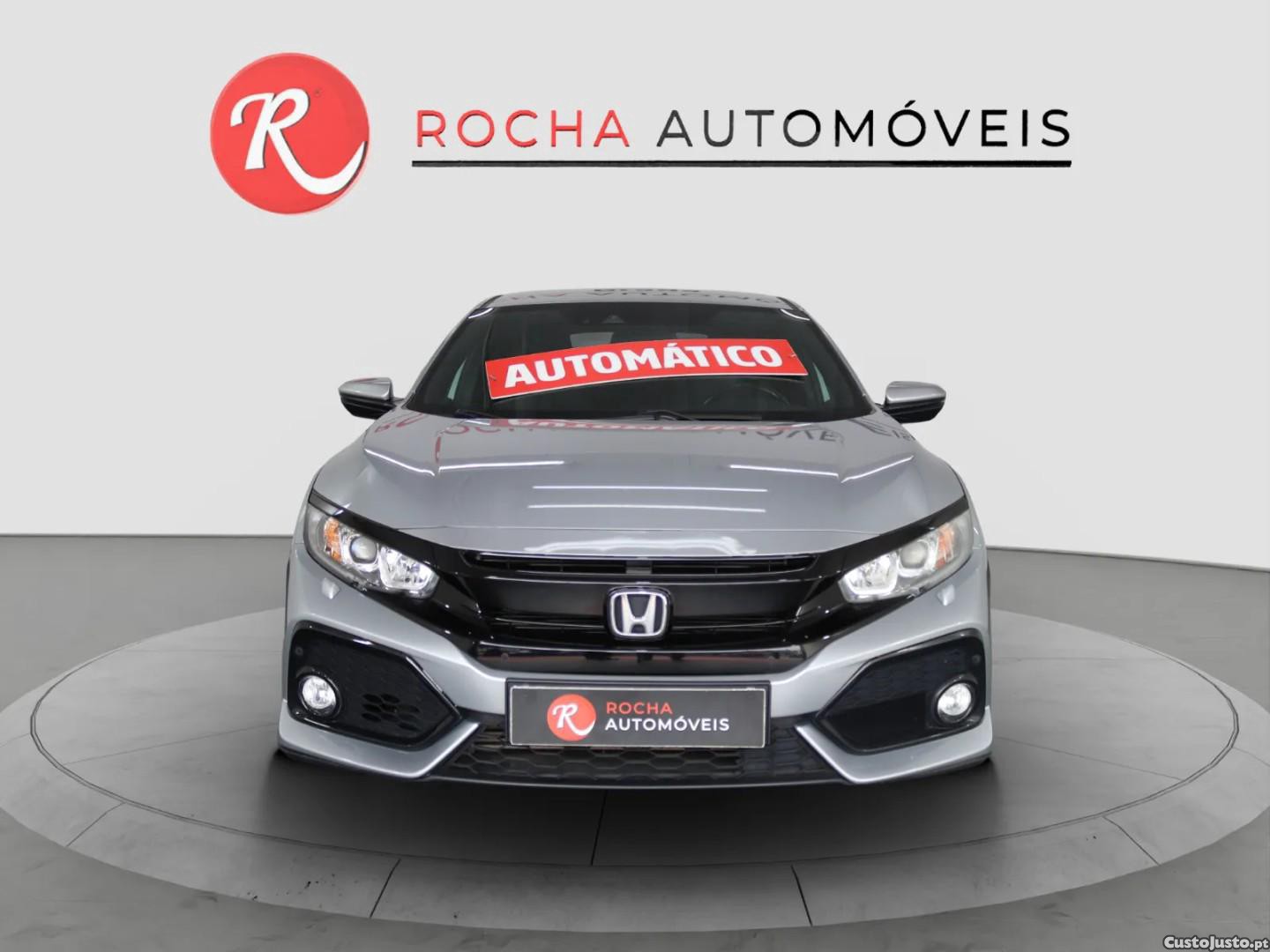 Honda Civic 1.0 i-VTEC Executive CVT — fotografia 18