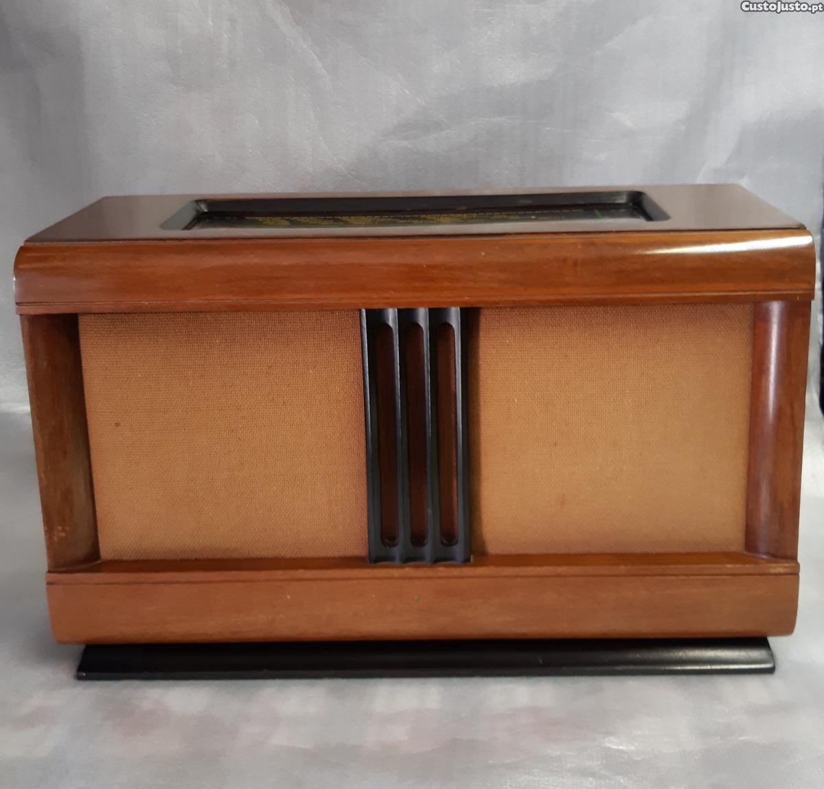 Vintage Radio MULLARD Made in GT. Britain Model MAS278/15