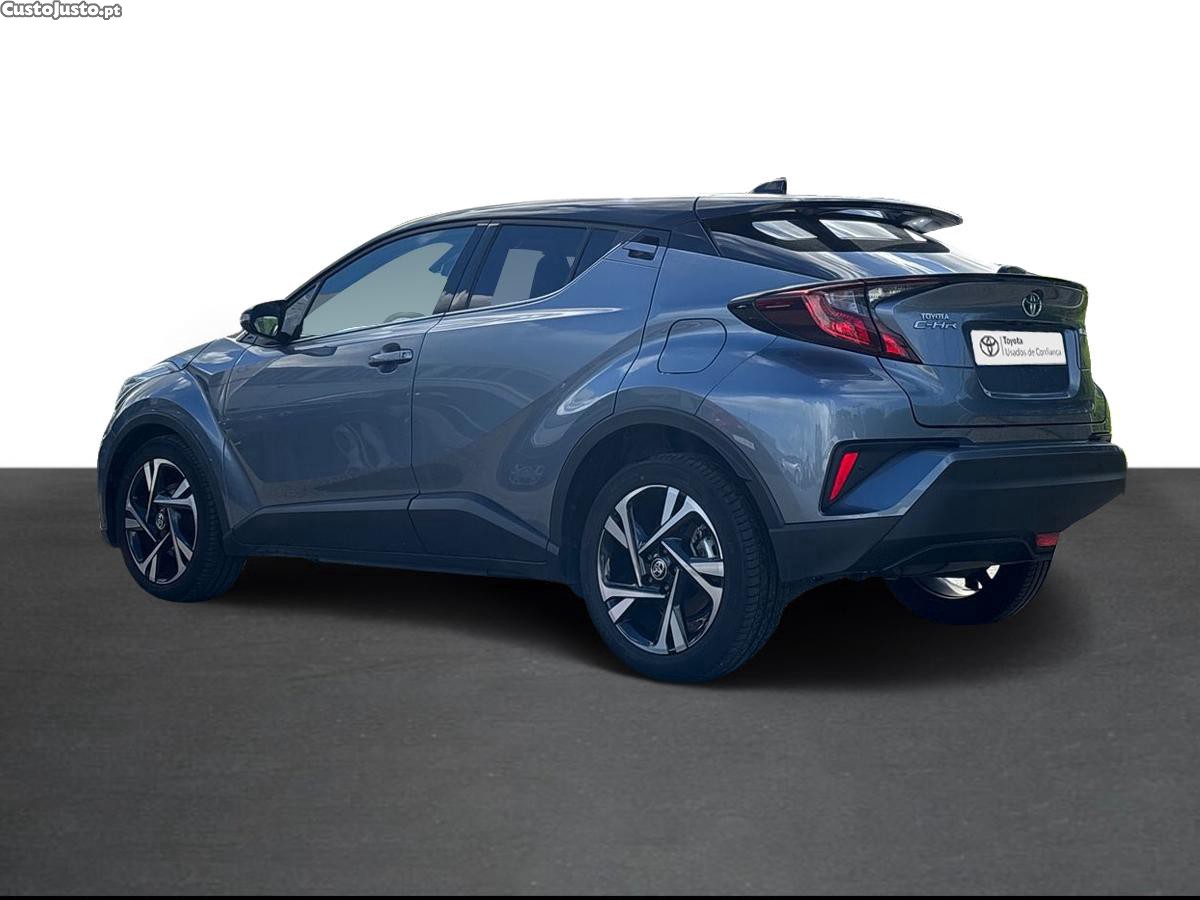 Toyota C-HR 1.8 Hybrid Square Collection — fotografia 15