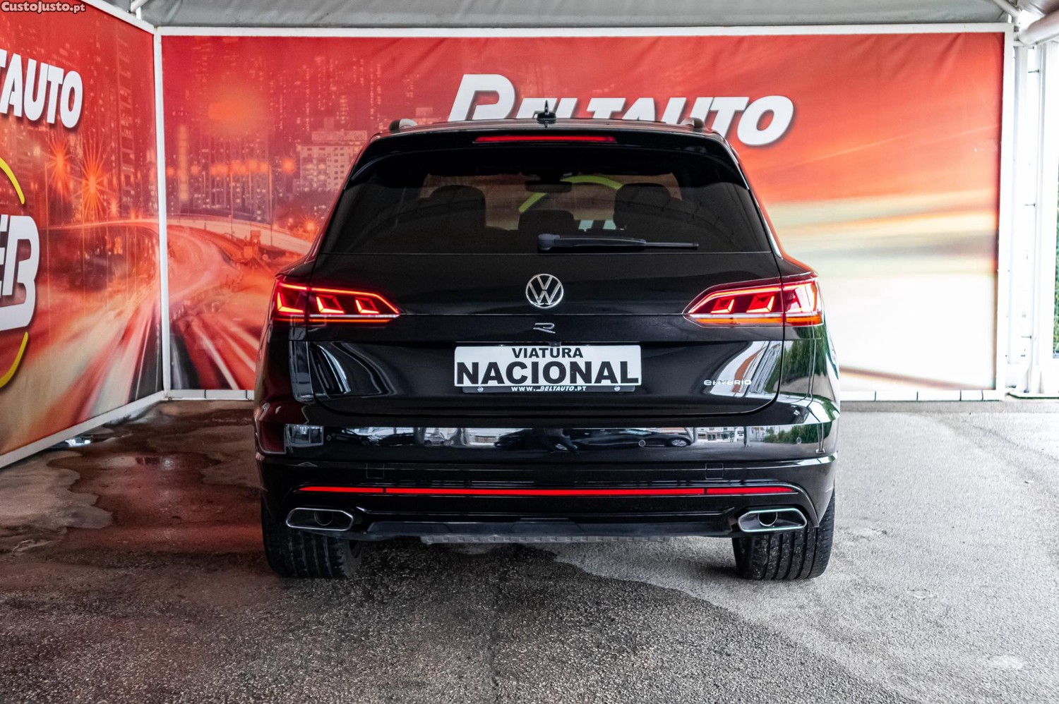 Volkswagen Touareg 3.0 TSI e-Hybrid R — fotografia 19