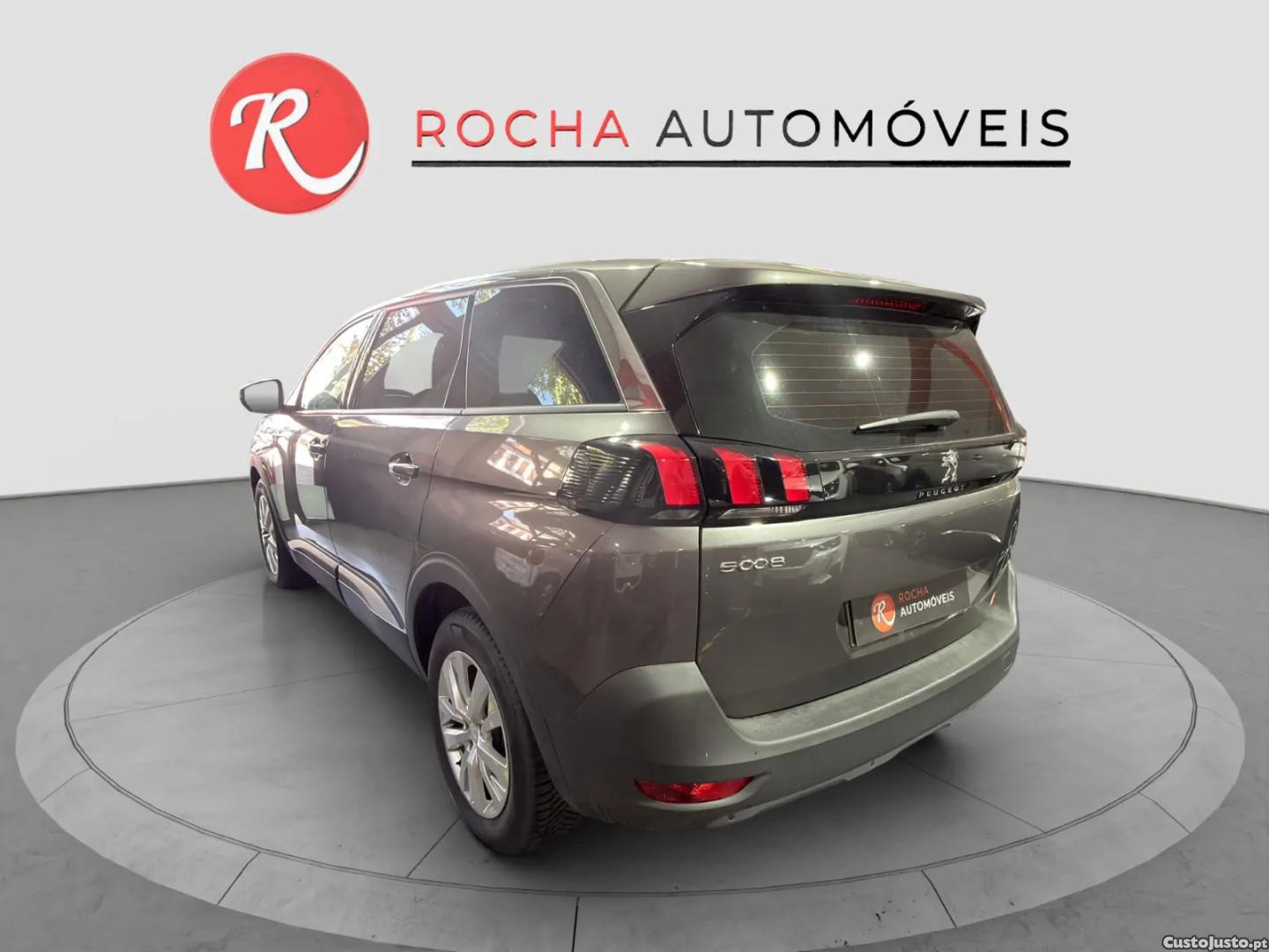 Peugeot 5008 1.2 PureTech Allure Pack EAT8 — fotografia 8