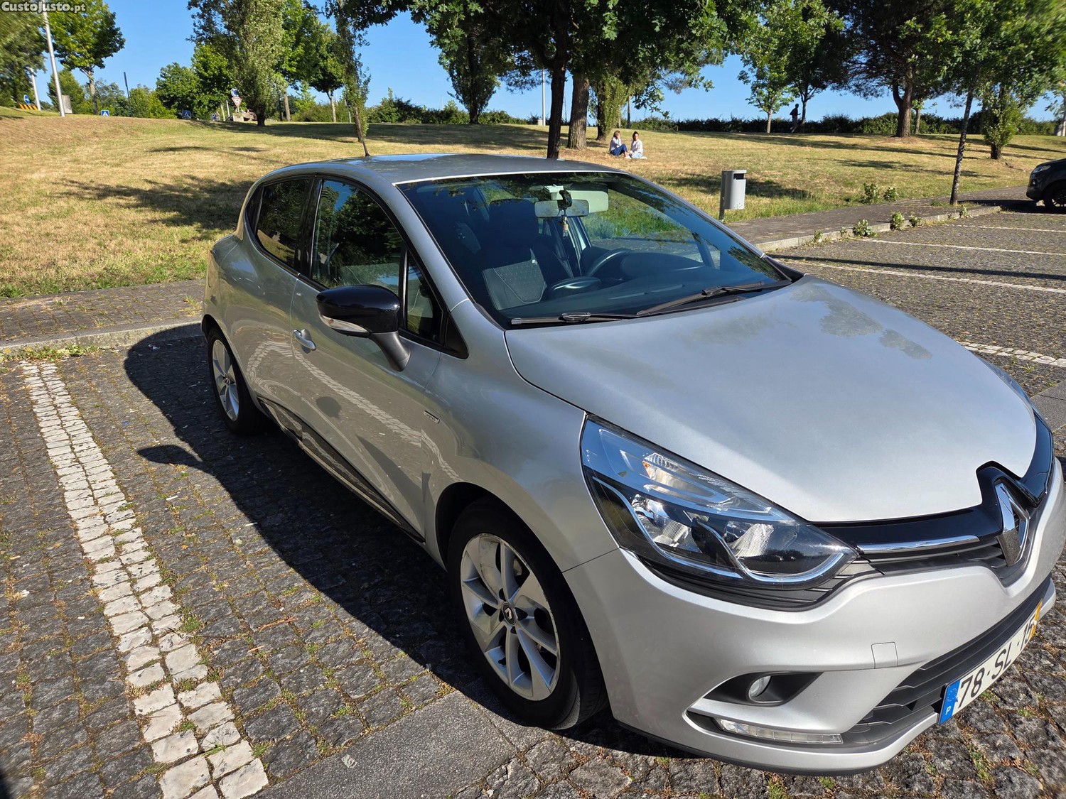 Renault Clio 1.5 dCi Limited — fotografia 4