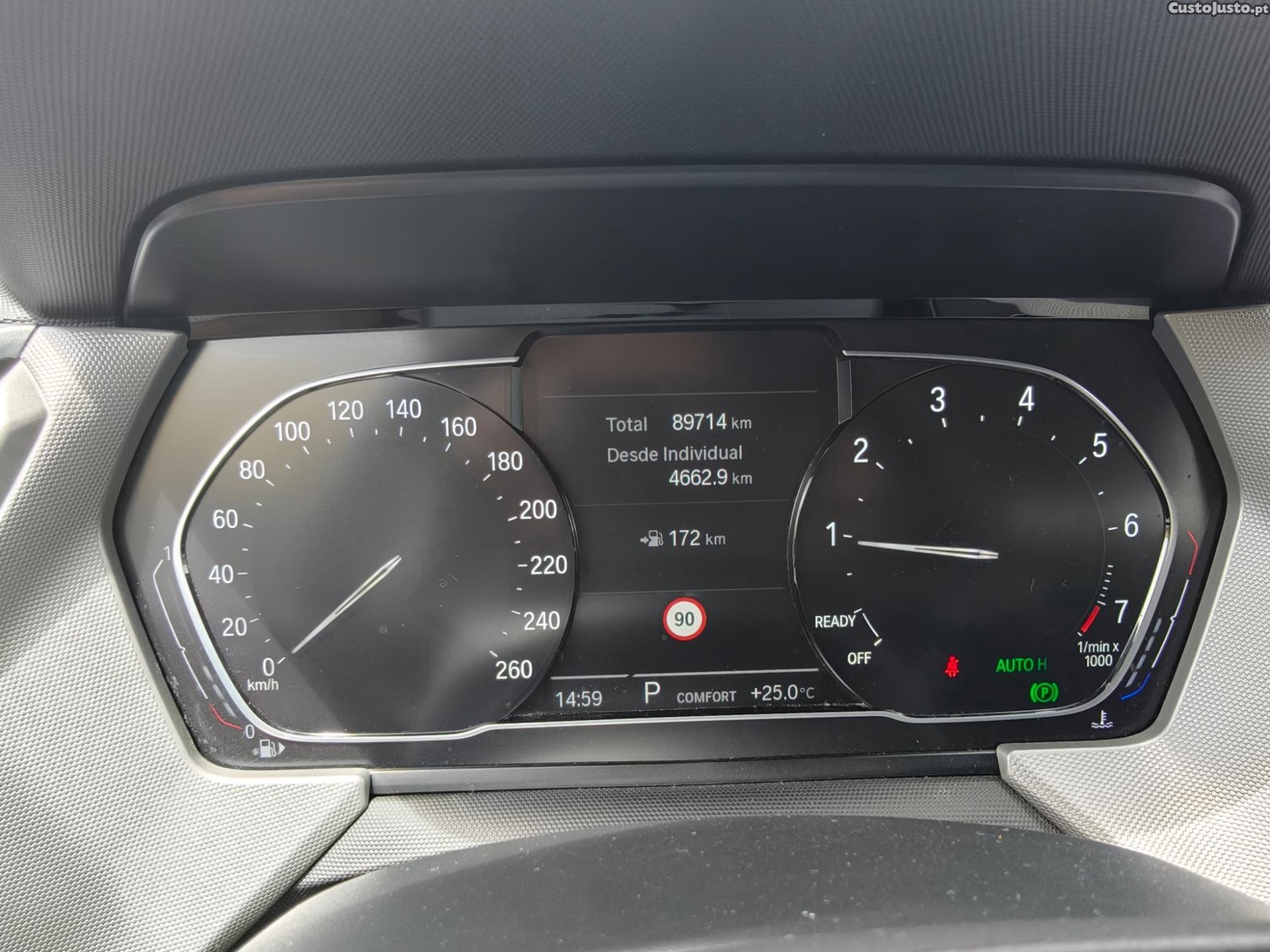BMW 118 i — fotografia 6