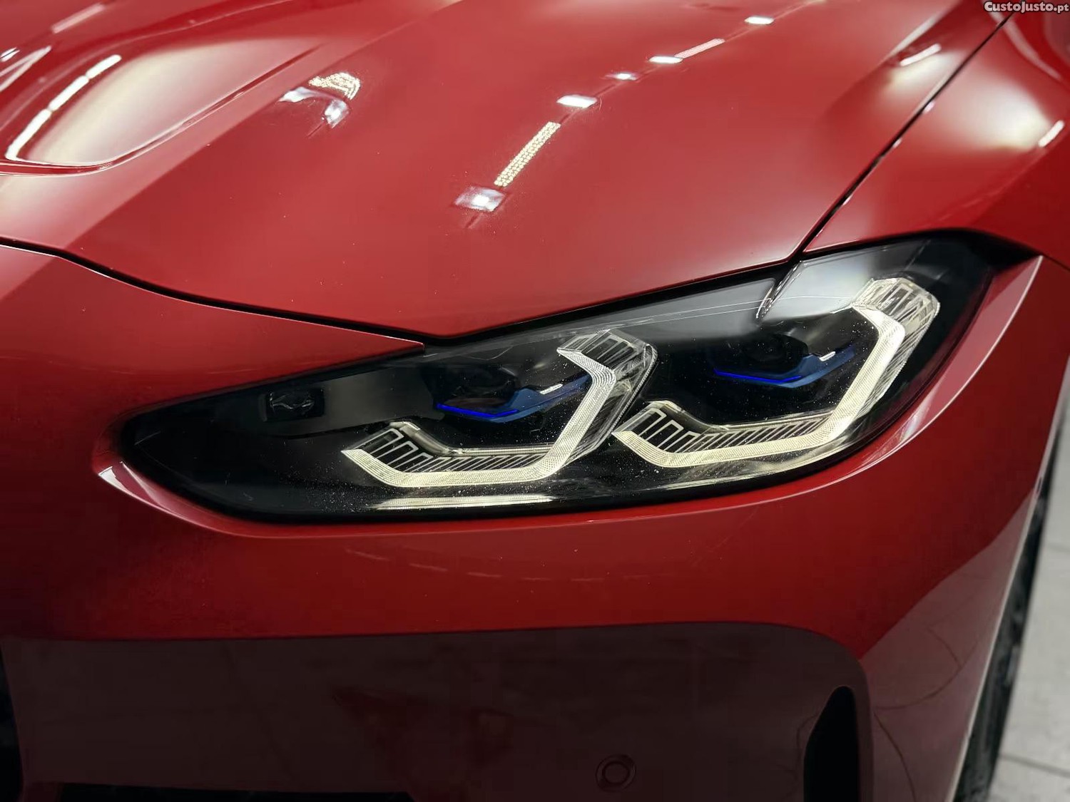 BMW M4 Competition xDrive — fotografia 26