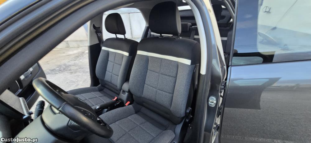 Citroën C4 Cactus 1.5 BlueHDi S — fotografia 5