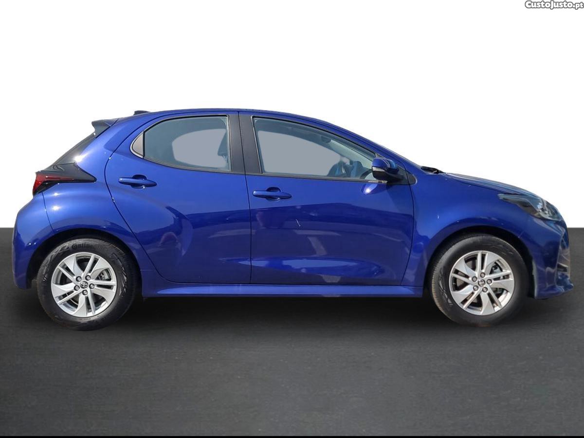 Toyota Yaris 1.5 HDF Comfort Plus — fotografia 4