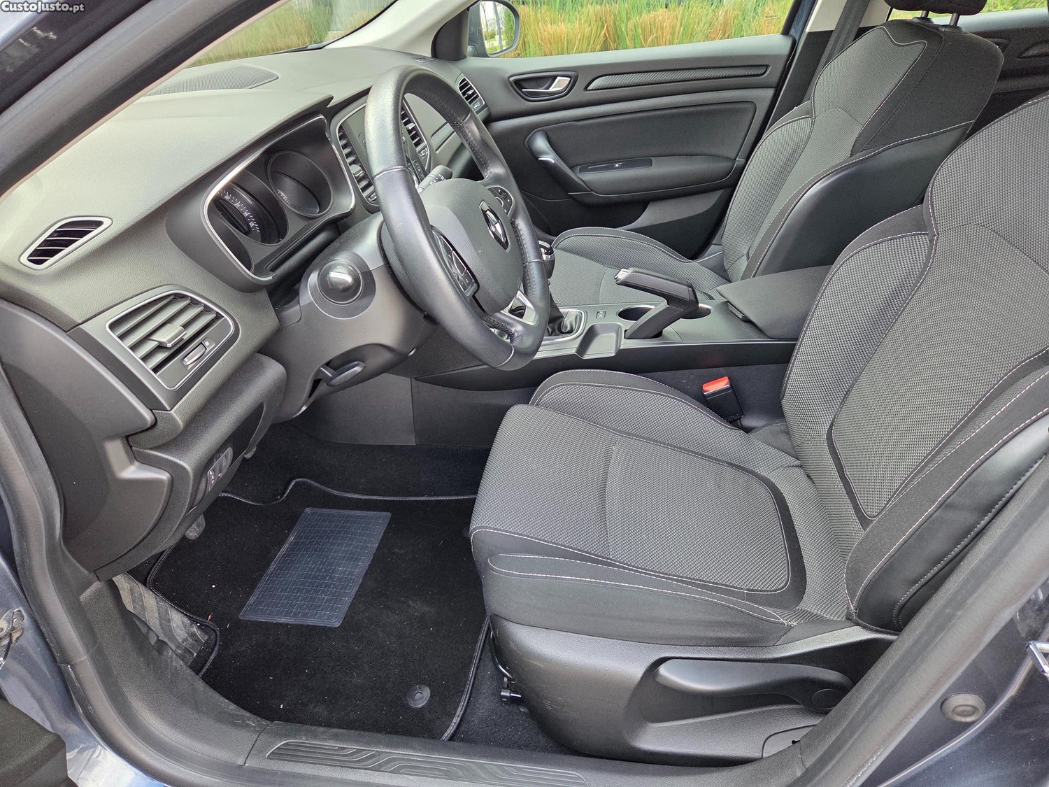 Renault Mégane Sport Tourer — fotografia 4