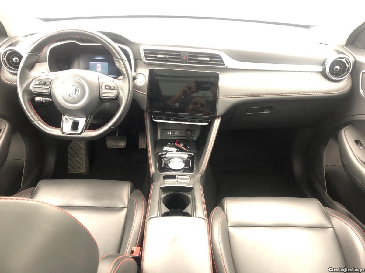 MG ZS 72.6 kWh Luxury — fotografia 7