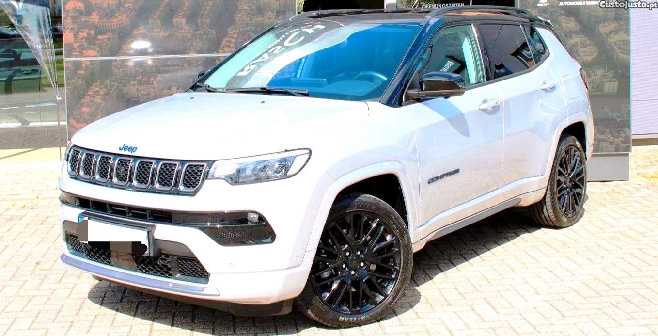 Jeep Compass 4xe - 22 foto 2