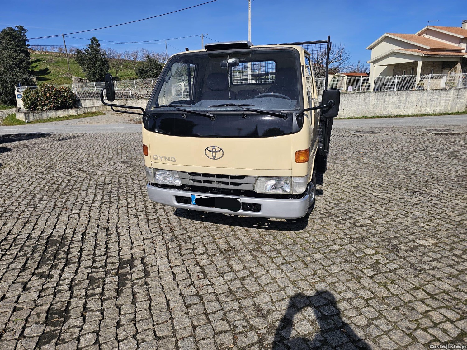 Toyota Dyna 150 — fotografia 2
