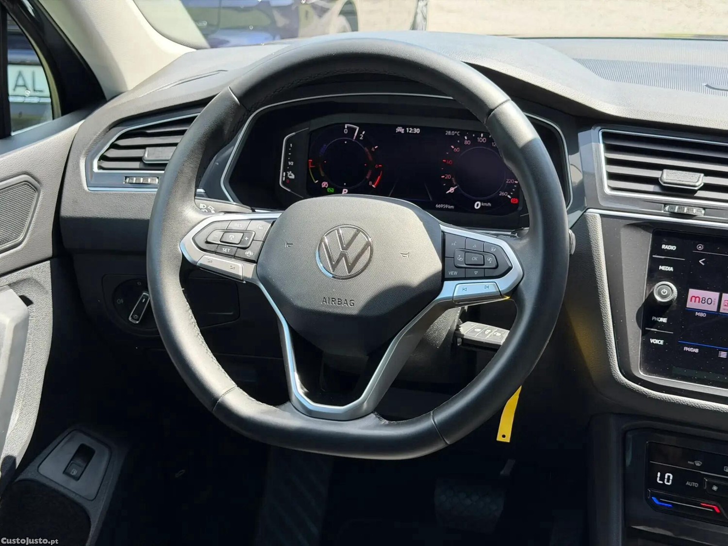 Volkswagen Tiguan 1.4 TSI eHybrid Life DSG — fotografia 10