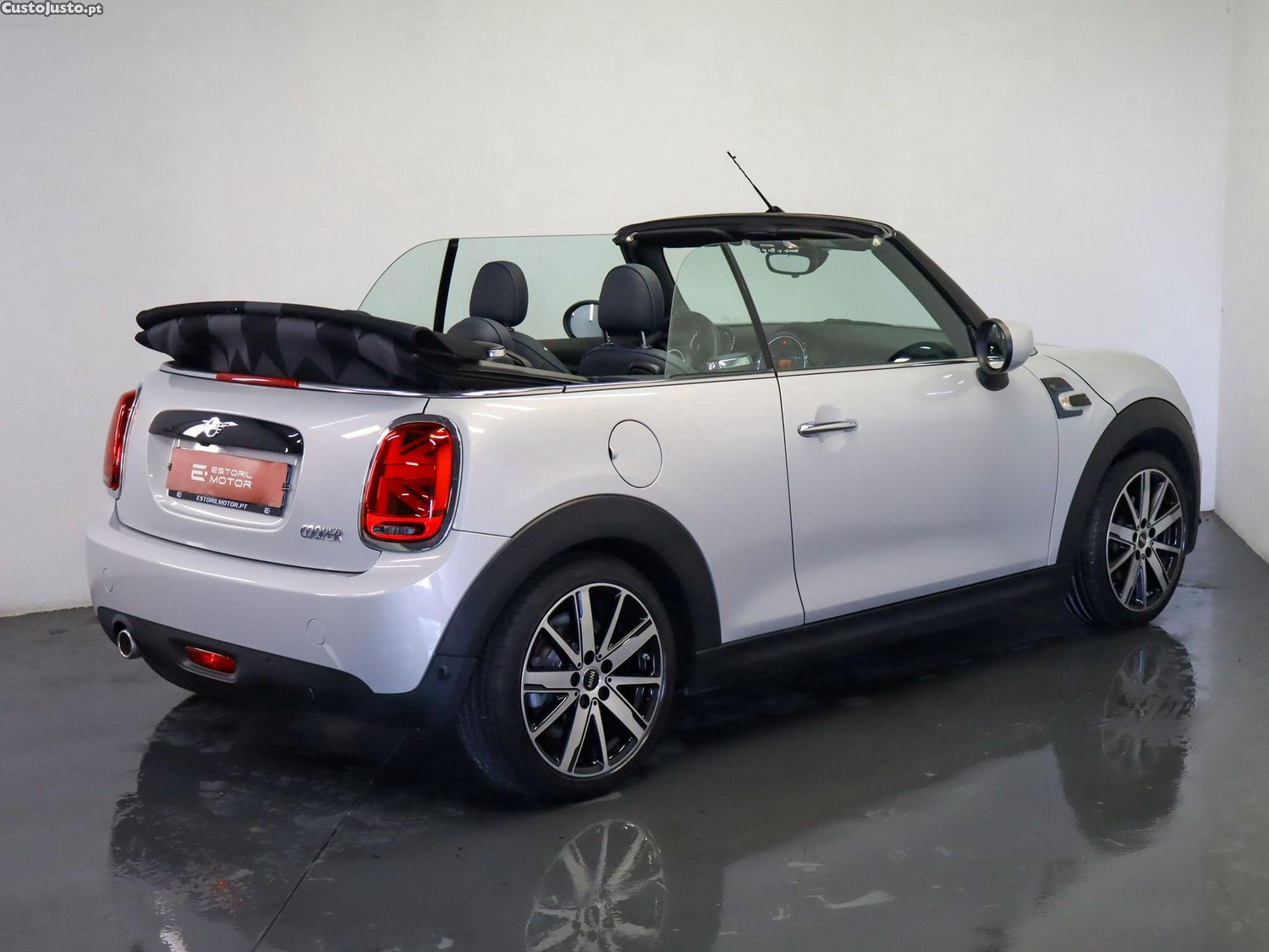 MINI Cabrio Cooper Premium Sidewalk Special Edition Auto — fotografia 24