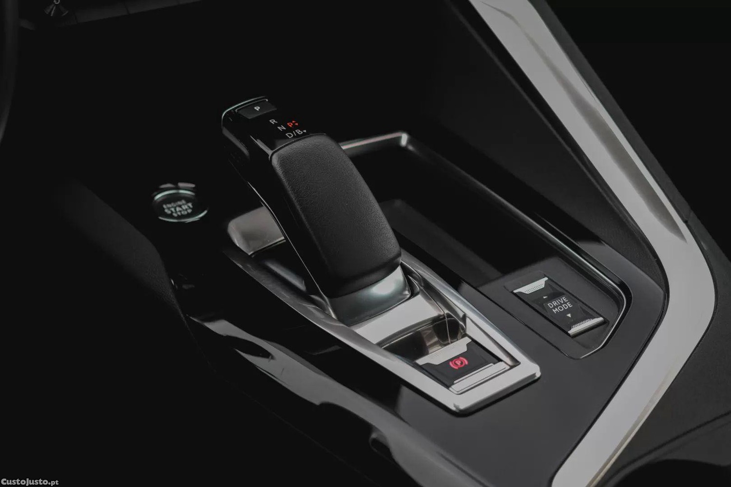 Peugeot 3008 1.6 hybrid active pack e-eat8 — fotografia 12