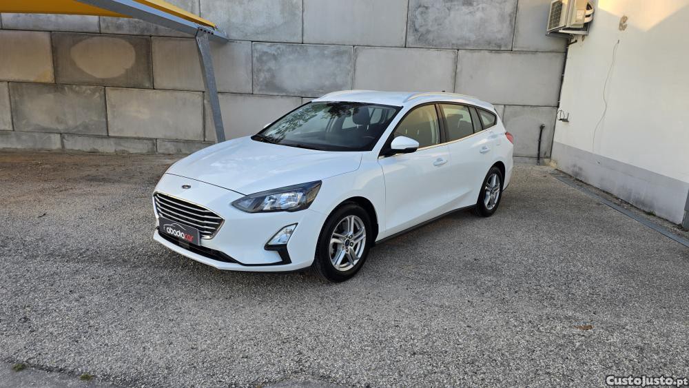 Ford Focus 1.5 TDCi EcoBlue Con — photo 2
