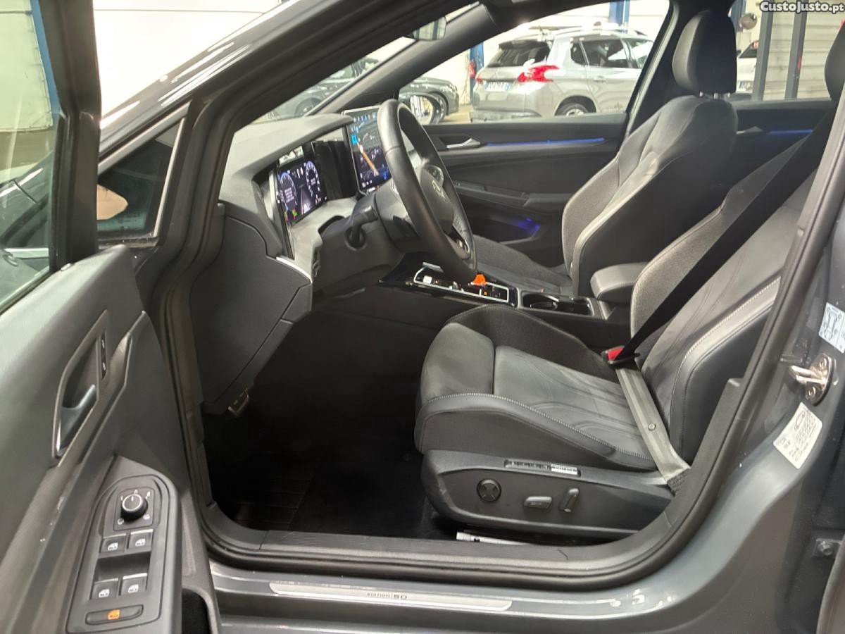 Volkswagen Golf 1.5 eTSI EVO2 Edition 50 DSG — fotografia 7