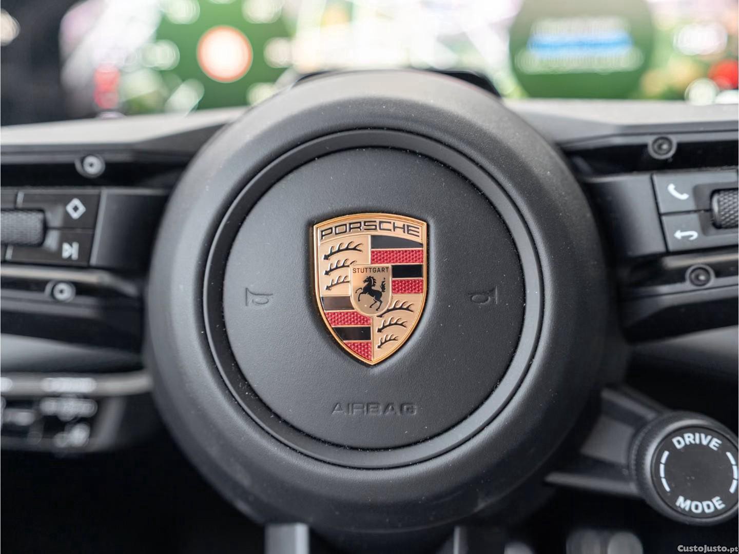 Porsche Cayenne Eletric — fotografia 10