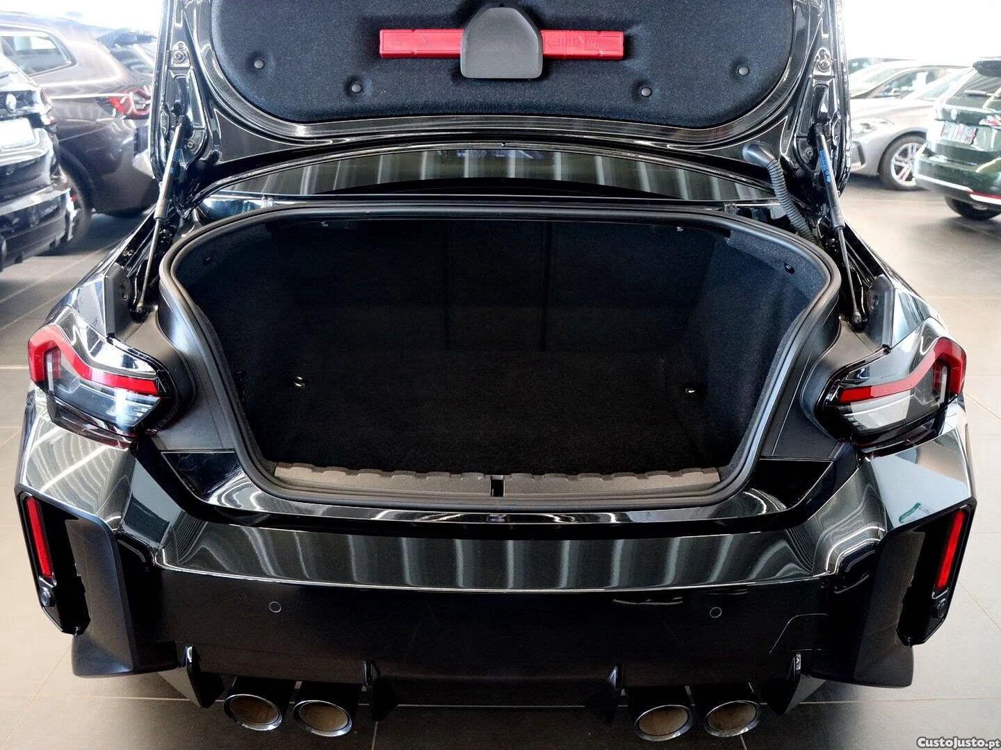 BMW M2 Auto — fotografia 2