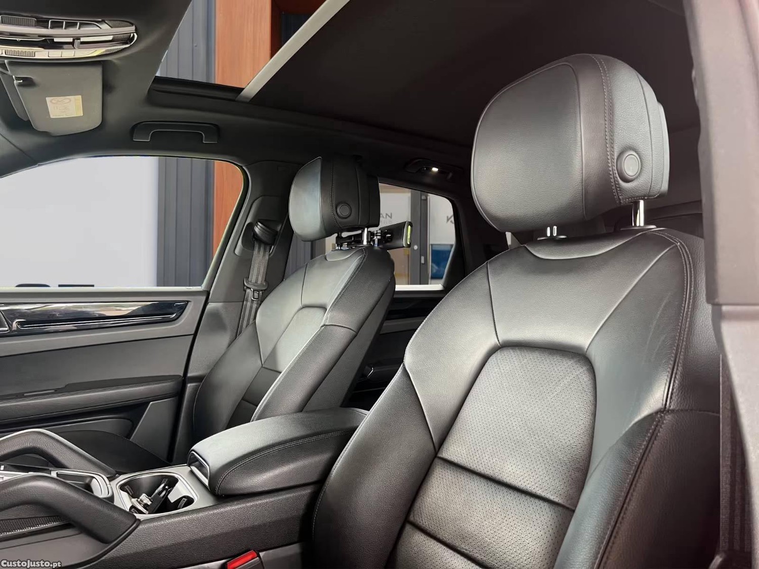 Porsche Cayenne E-Hybrid Sport Design — fotografia 13