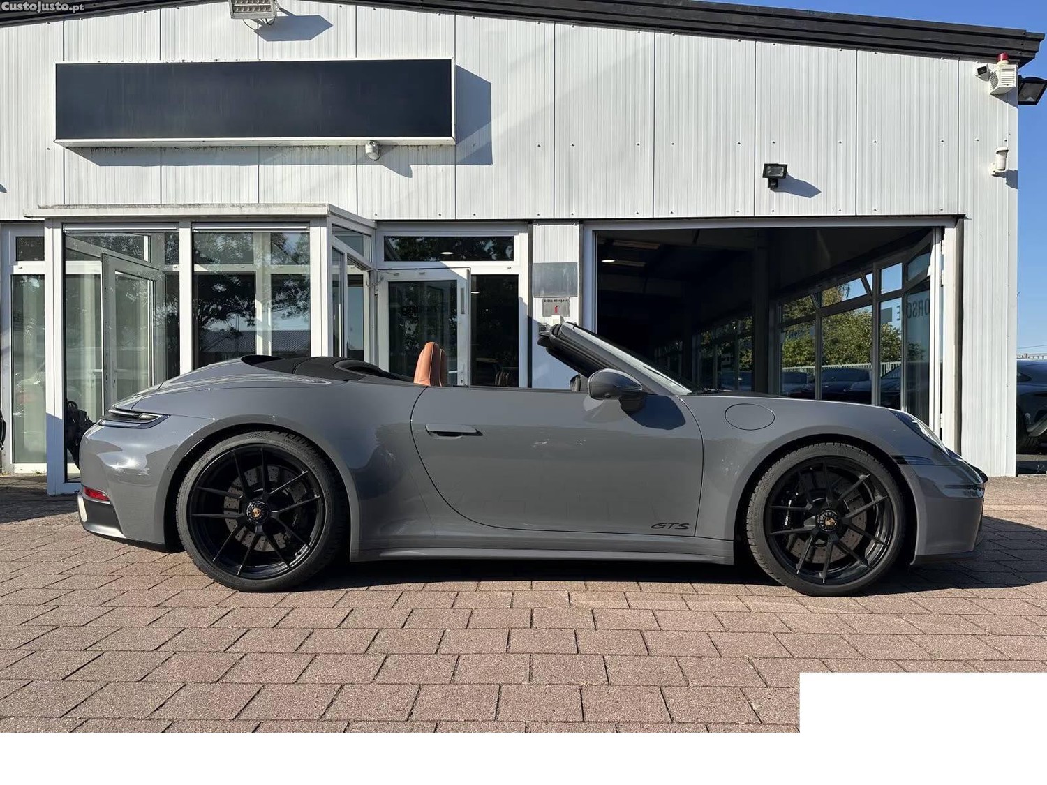 Porsche 911 Carrera GTS — fotografia 10