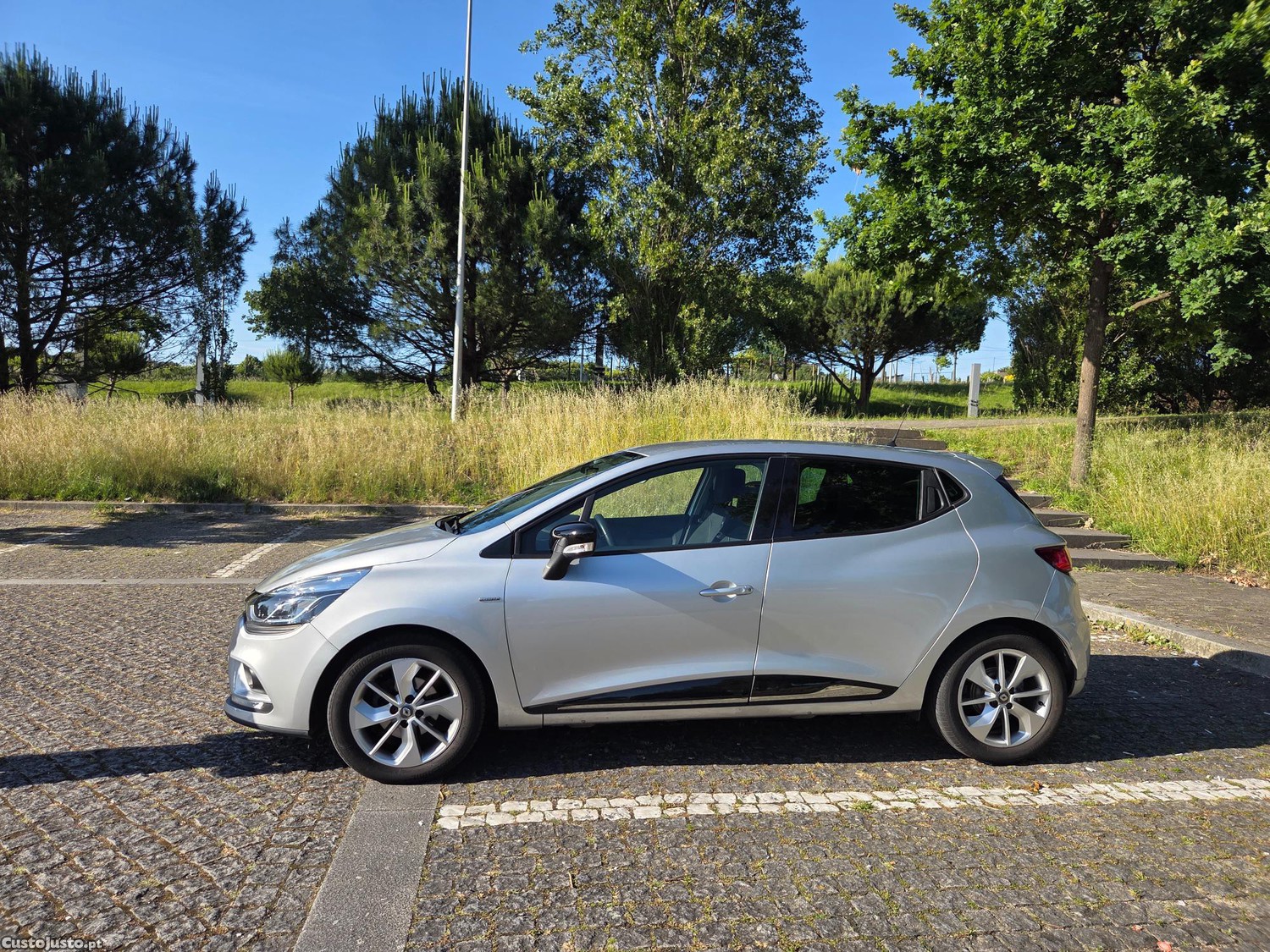 Renault Clio 1.5 dCi Limited — fotografia 3