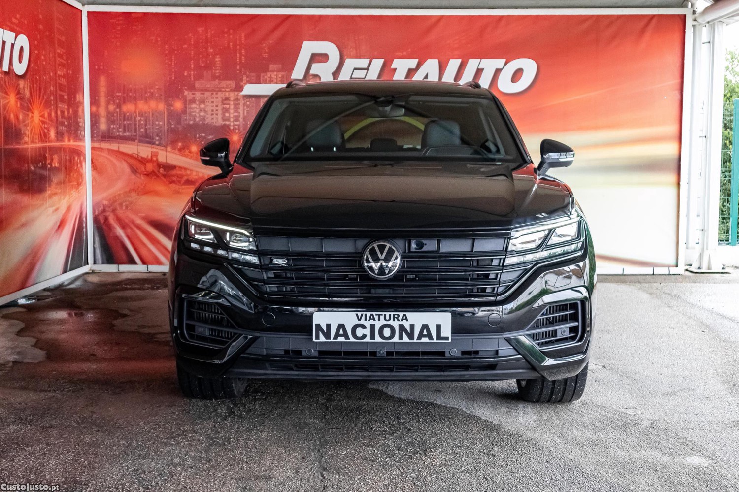 Volkswagen Touareg 3.0 TSI e-Hybrid R — fotografia 23