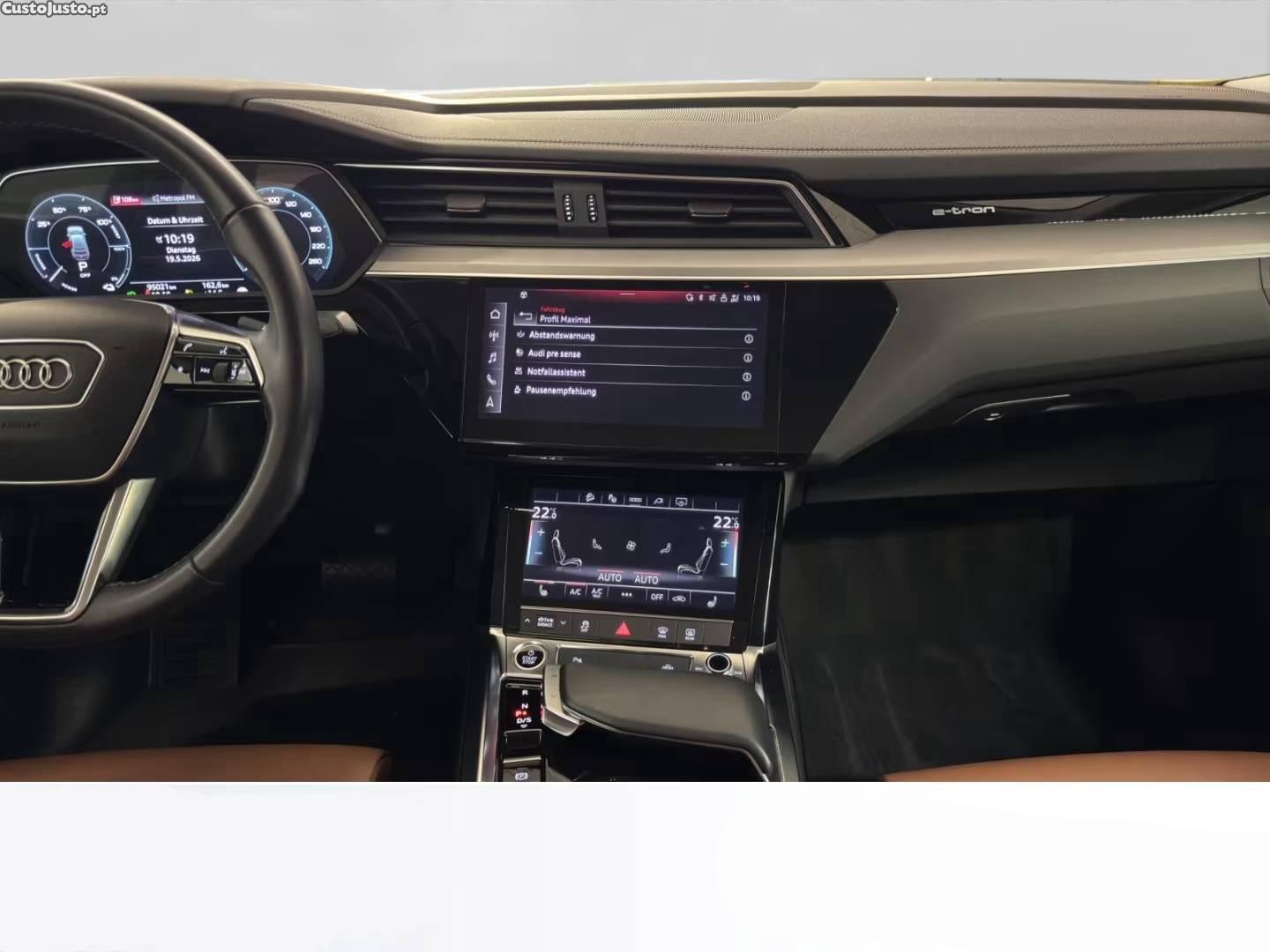 Audi Q8 e-Tron 50 quattro Advanced — fotografia 5