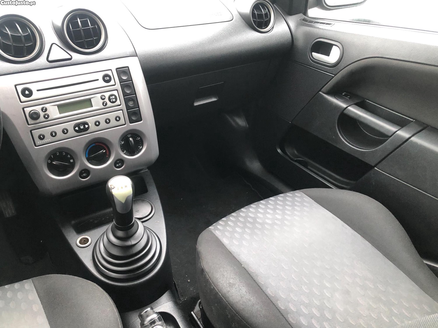 Ford Fiesta 1.25 — fotografia 3