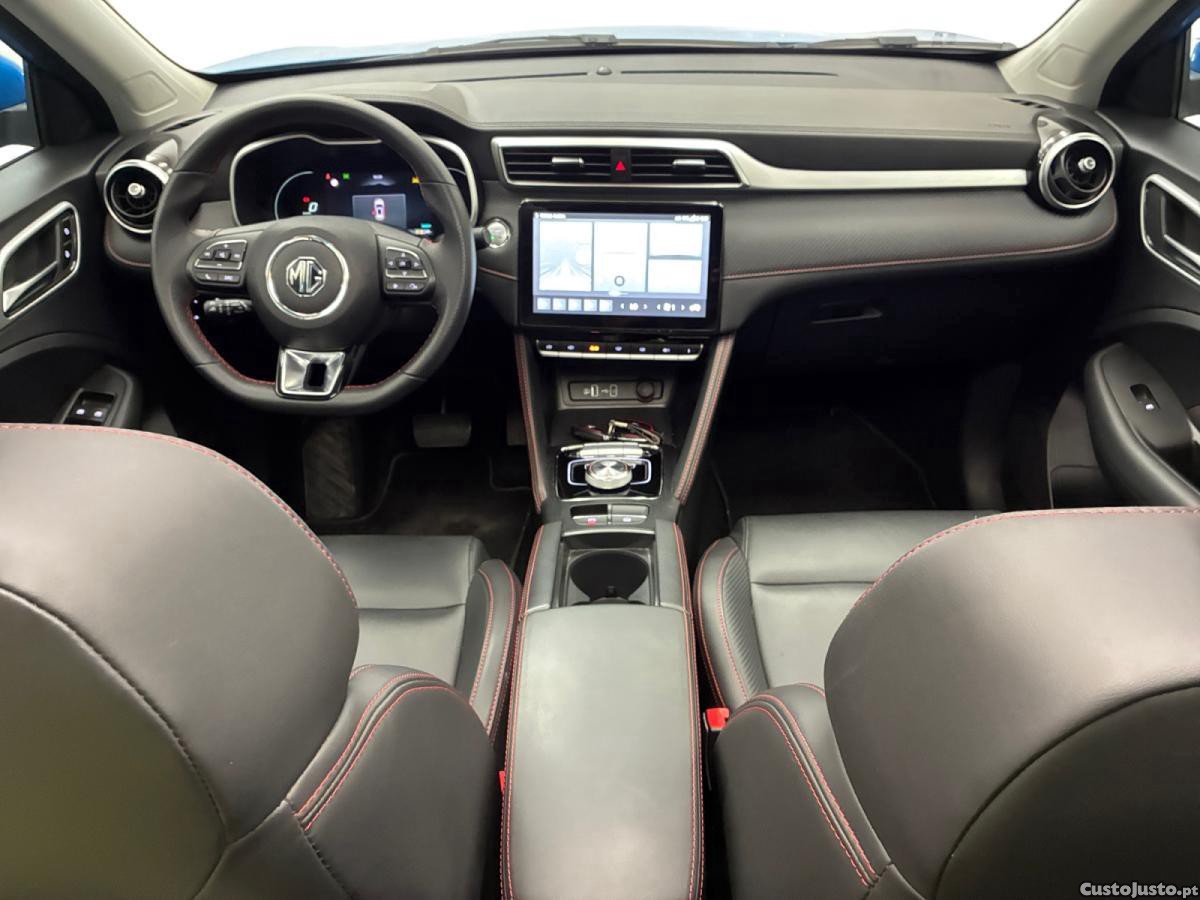 MG ZS 72.6 kWh Luxury — fotografia 9