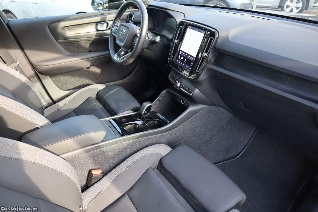 Volvo C40 Recharge Single Motor Plus — fotografia 9