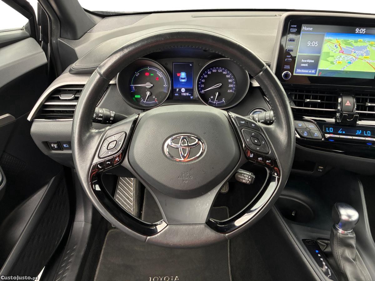 Toyota C-HR 1.8 Hybrid Dynamic Business — fotografia 5