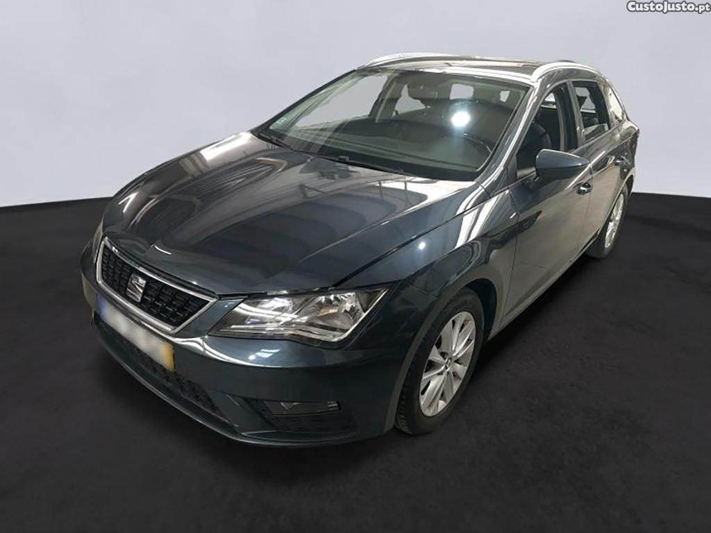 SEAT Leon ST 1.6 TDI Style 115cv — fotografia 22