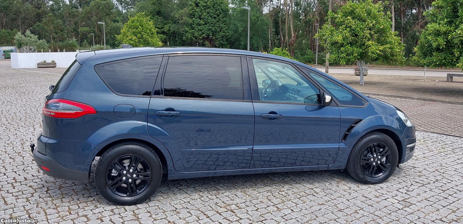 Ford S-Max S-MAX 1.6 TDCI 115cv Titanium — fotografia 7