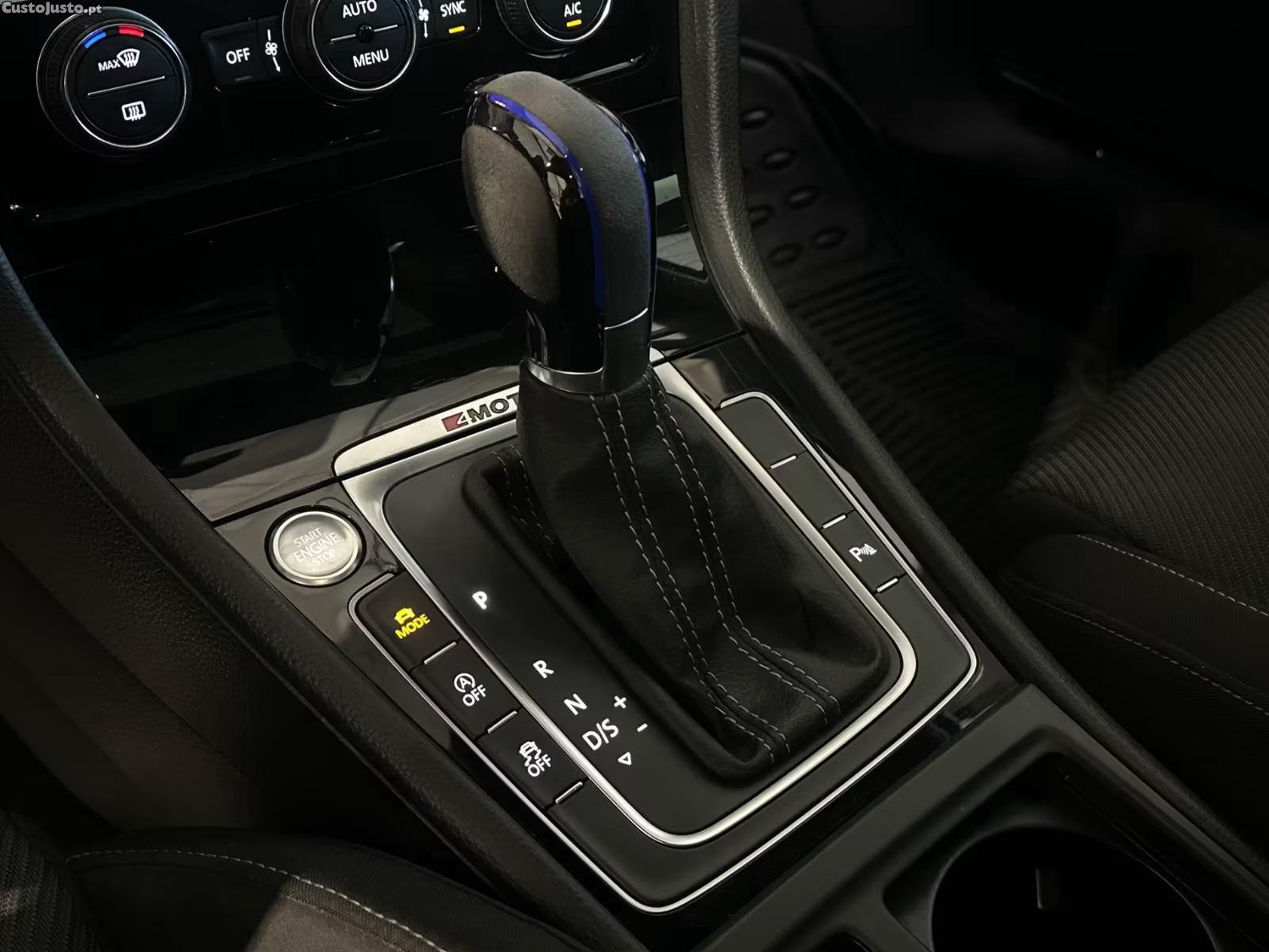Volkswagen Golf Variant 2.0 TSI R 4Motion — fotografia 5