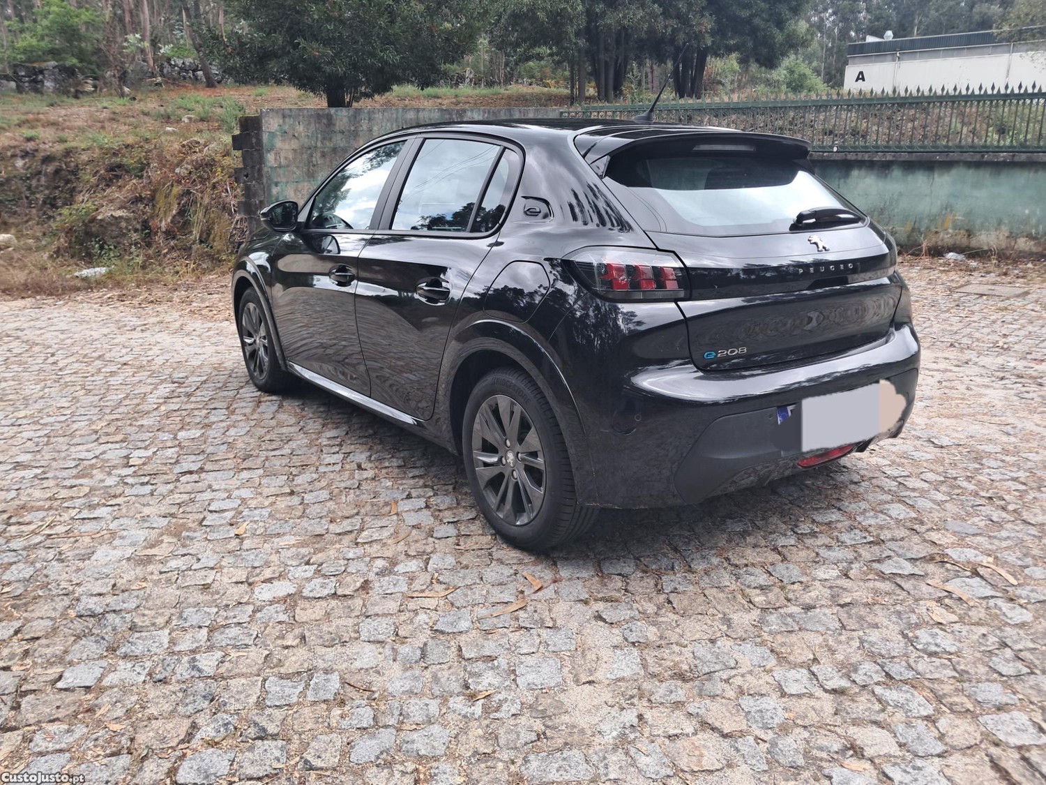 Peugeot e-208 Elétrico — fotografia 7