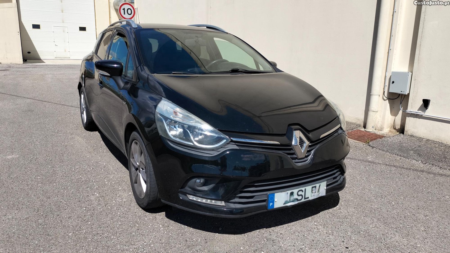 Renault Clio Sport tourer 1.5 dci — fotografia 7