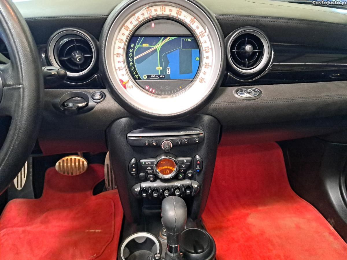 MINI Cabrio Cooper S Auto — fotografia 3