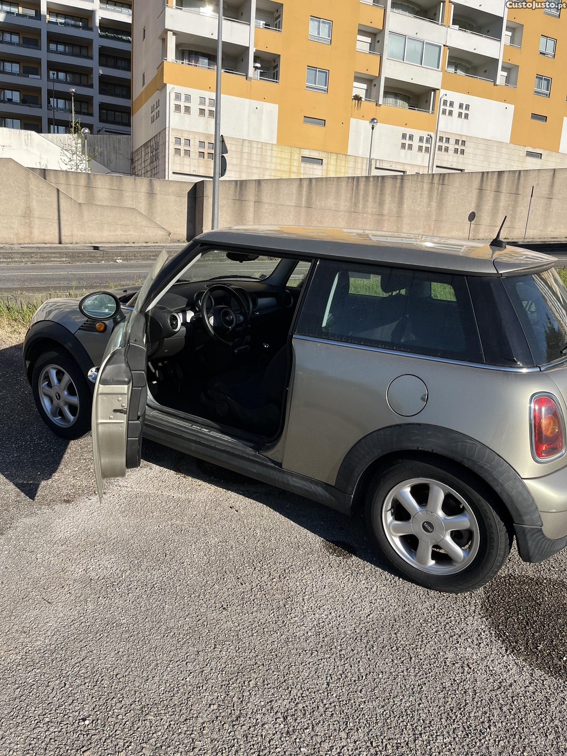 MINI One 16 — fotografia 3