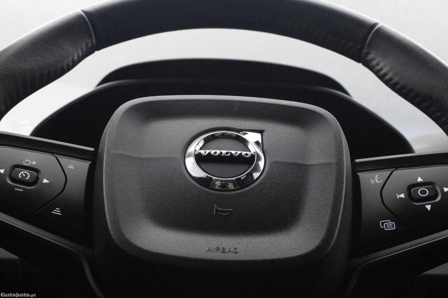 Volvo XC 40 D3 2.0 — fotografia 34